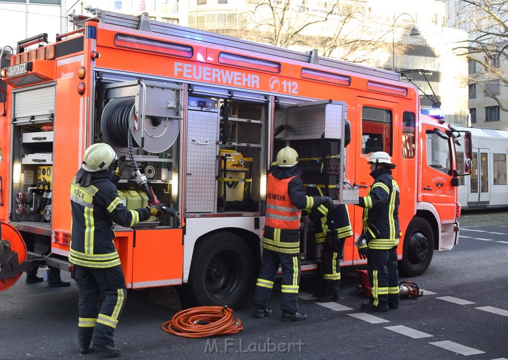 VU PKW Strab Koeln Mitte Pipinenstr Hohestr P076.JPG - Miklos Laubert